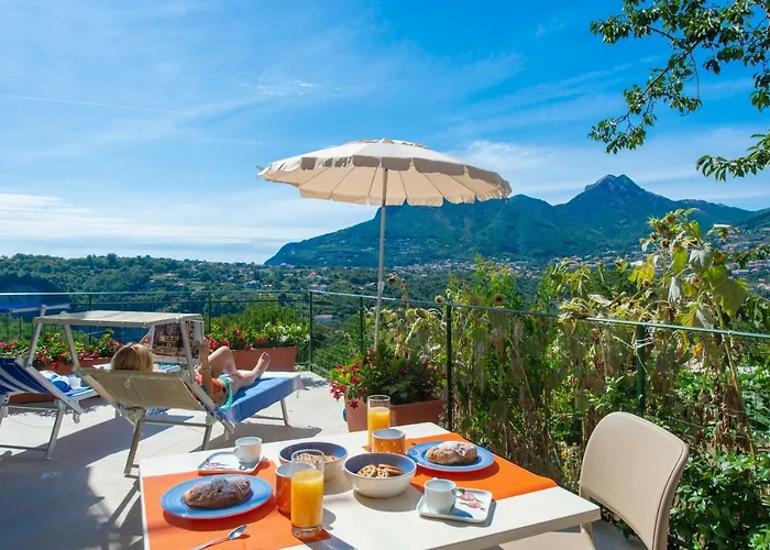 Da Zia Adele Гостевой дом Аджерола